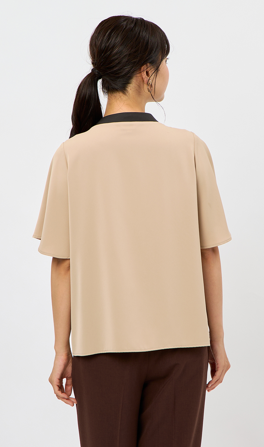 配色タイ付き2WAYブラウス【5分袖】 ベージュ S