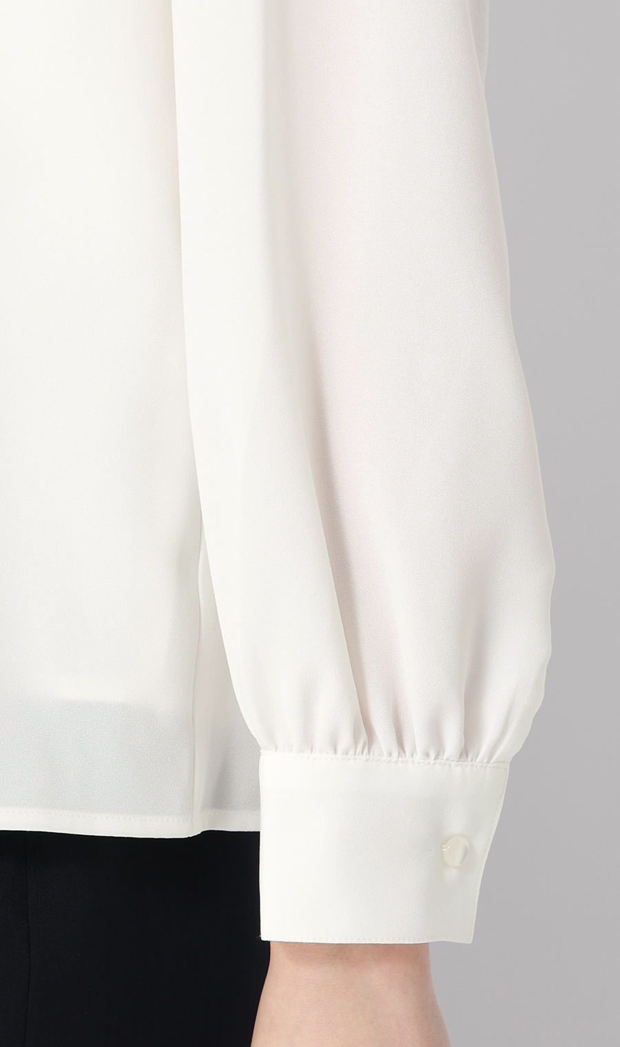 名品アクセサリー付きボウタイブラウス【4WAY】【長袖】 ホワイト S