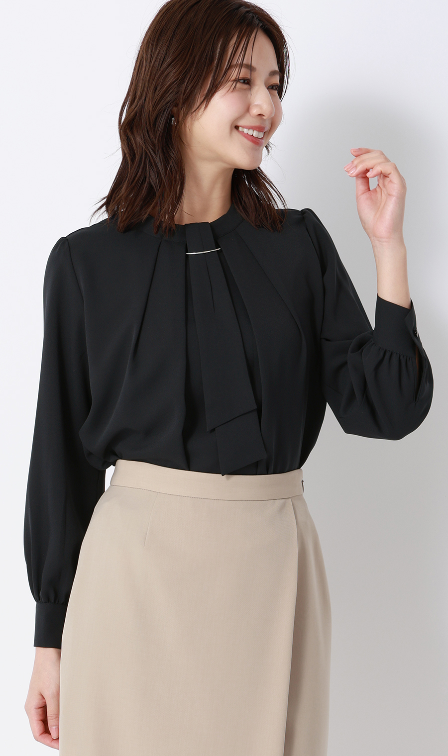 名品アクセサリー付きボウタイブラウス【4WAY】【長袖】 ネイビー S