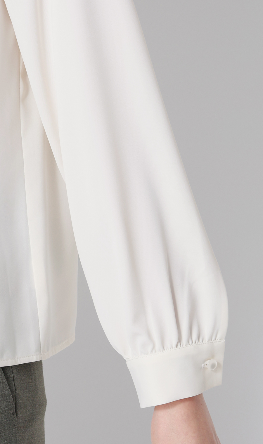 ボウタイ風タックブラウス【長袖】 ホワイト S