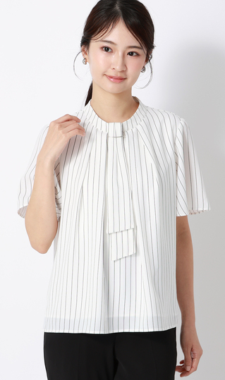 名品アクセサリー付きボウタイブラウス【4WAY】【半袖】