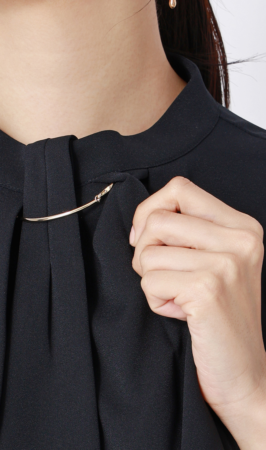 ■名品アクセサリー付きボウタイブラウス【4WAY】【半袖】【WEB限定】 ネイビー S