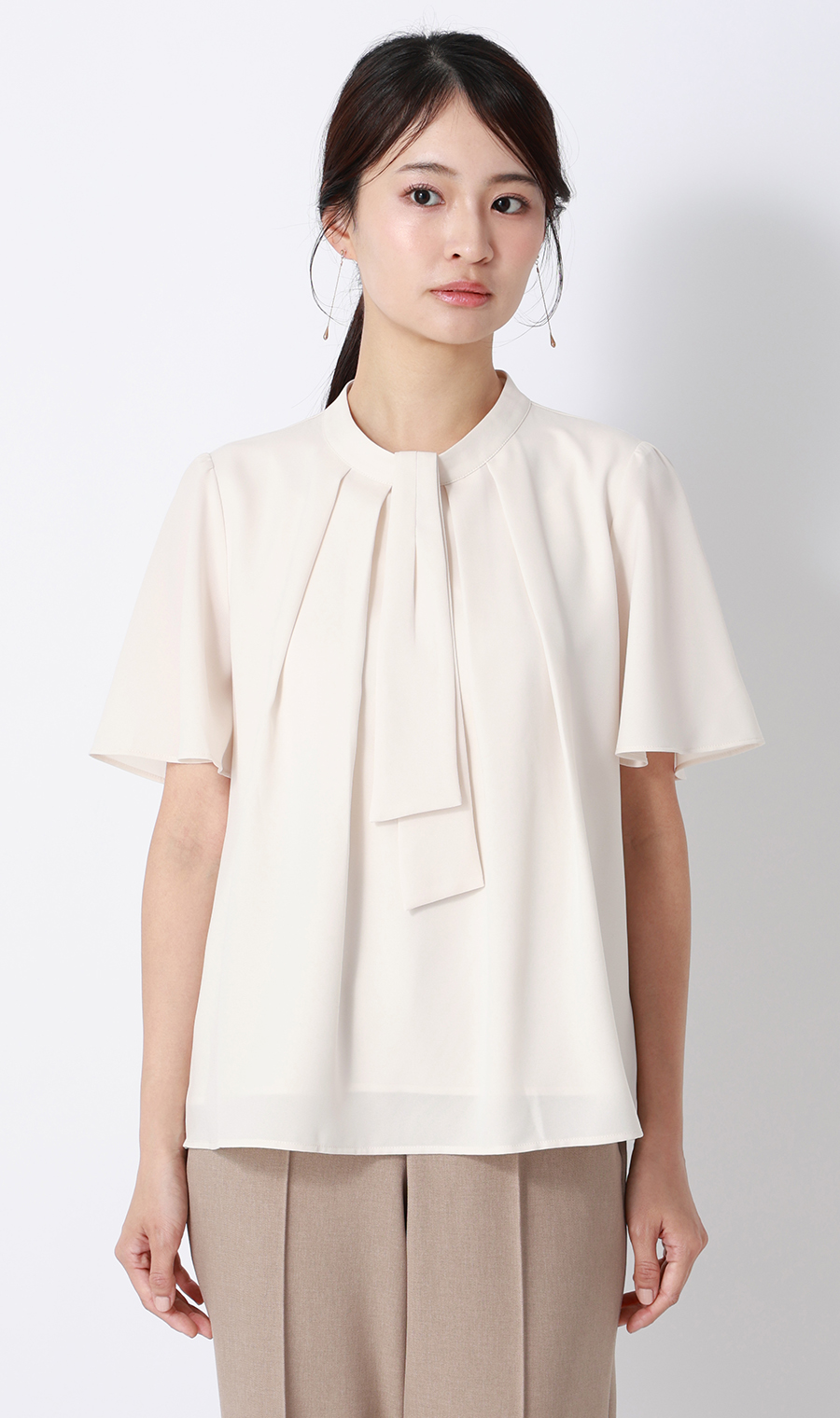 名品アクセサリー付きボウタイブラウス【4WAY】【半袖】 ベージュ S