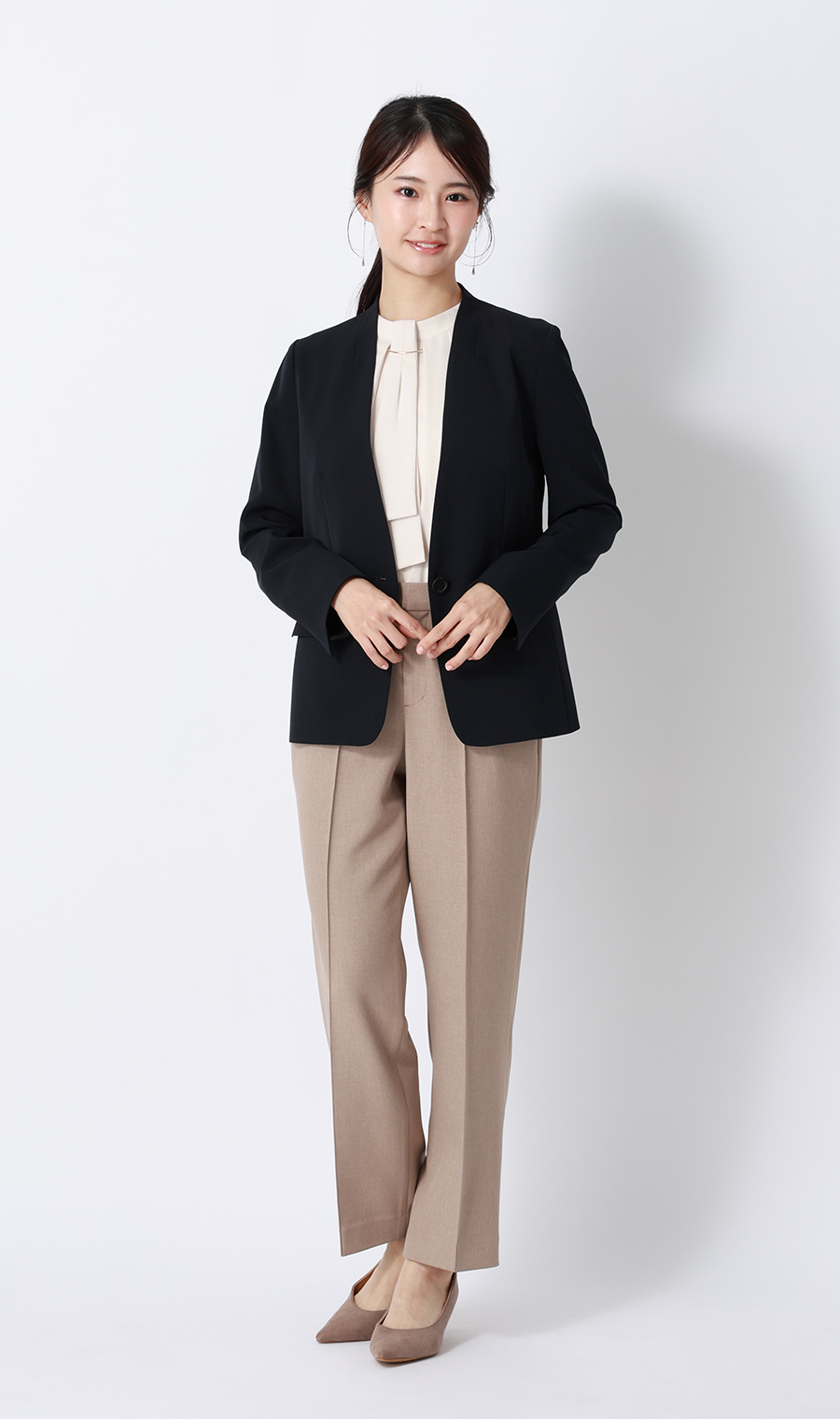 名品アクセサリー付きボウタイブラウス【4WAY】【半袖】 ベージュ S