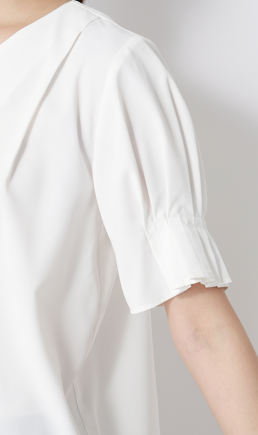 タックスリーブブラウス【半袖】 ホワイト S