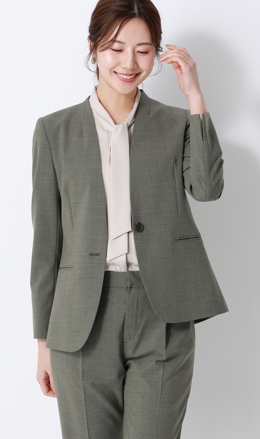 ボウタイドルマンスリーブブラウス【涼】【半袖】 ベージュ M