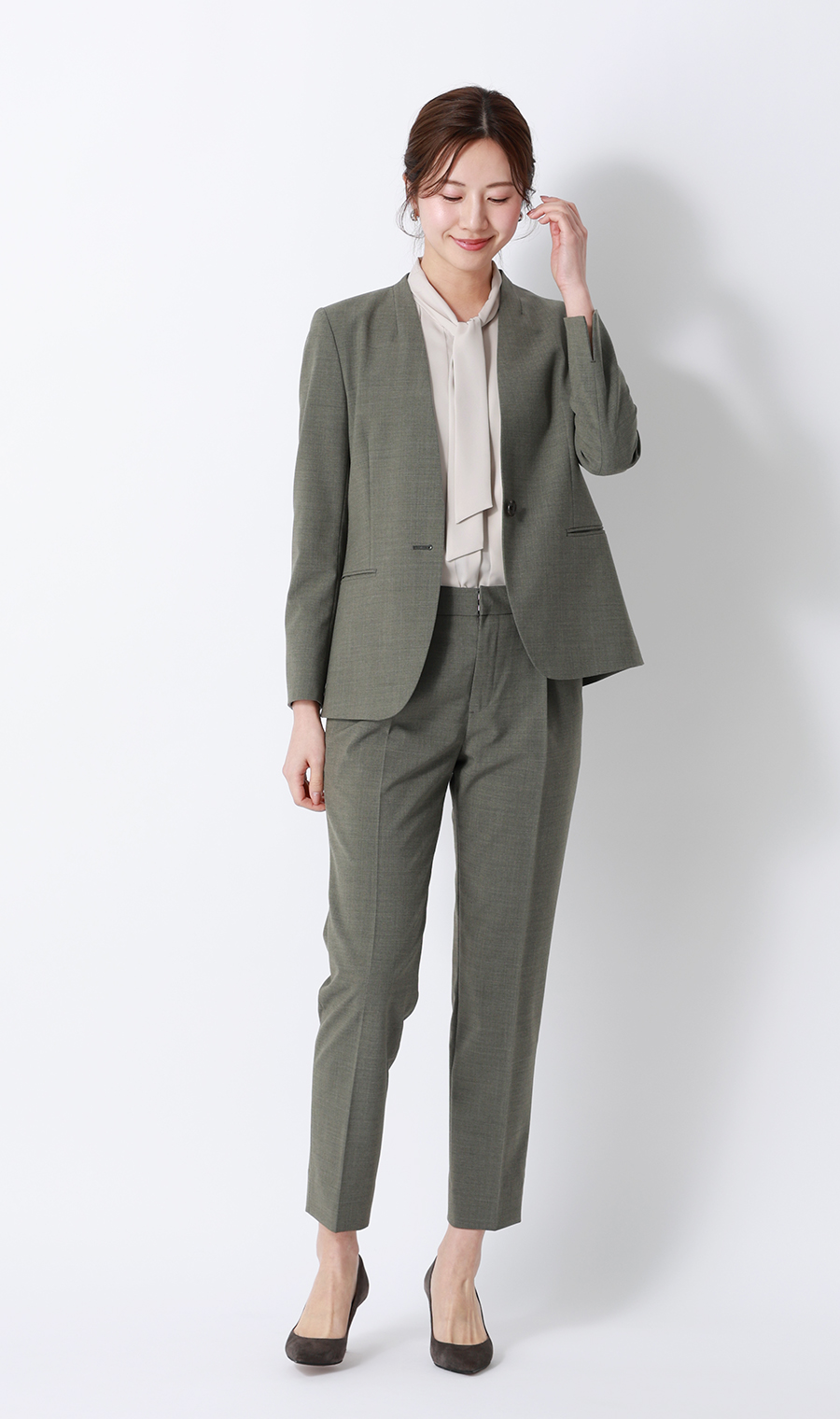 ボウタイドルマンスリーブブラウス【涼】【半袖】 ベージュ M