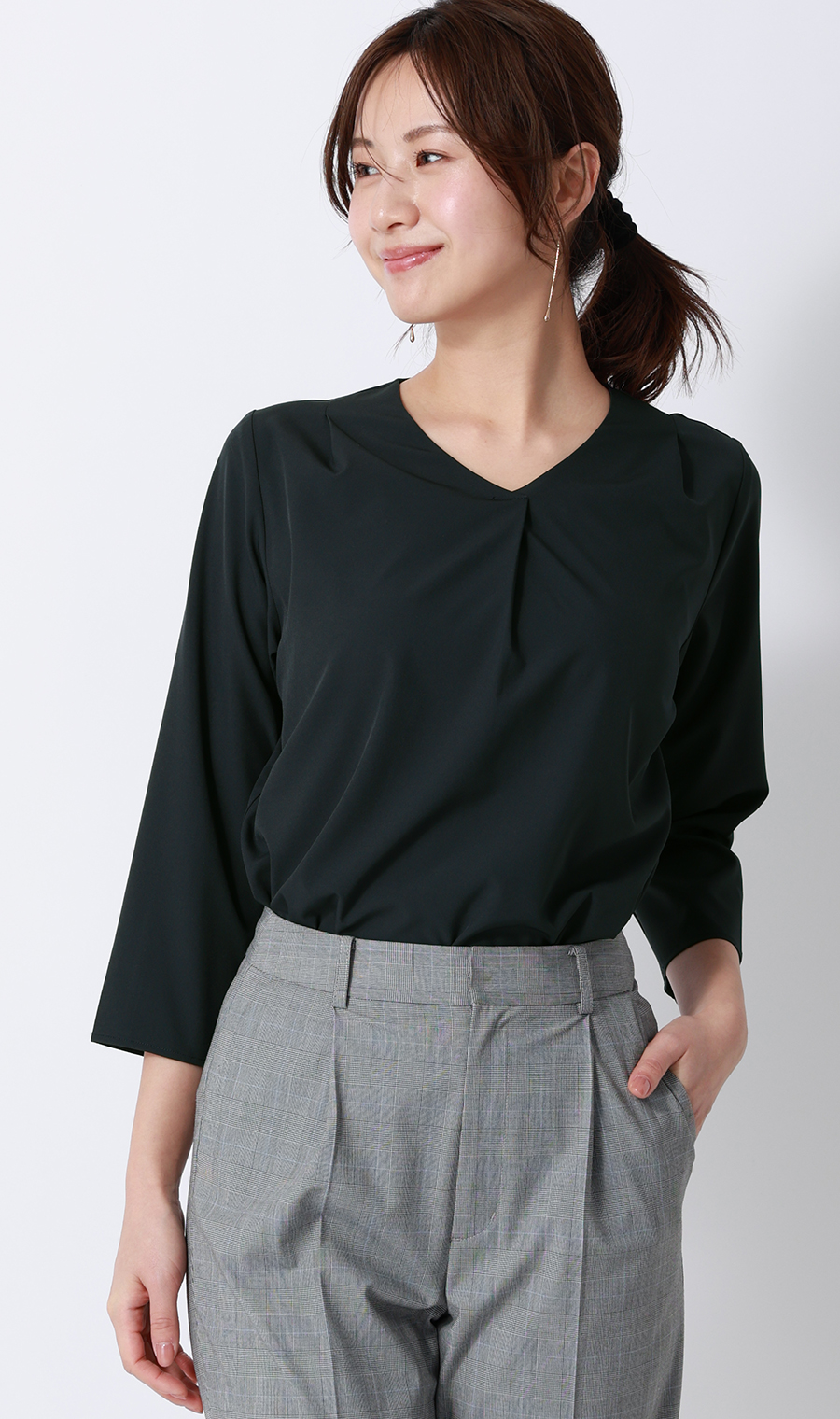 【みんなのブラウス】ゼロプレッシャーブラウス【Vネック】【七分袖】 ネイビー S