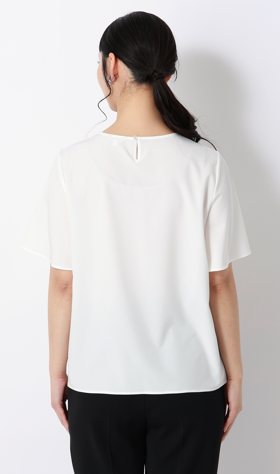 【みんなのブラウス】ゼロプレッシャーブラウス【クルーネック】【半袖】 ホワイト S