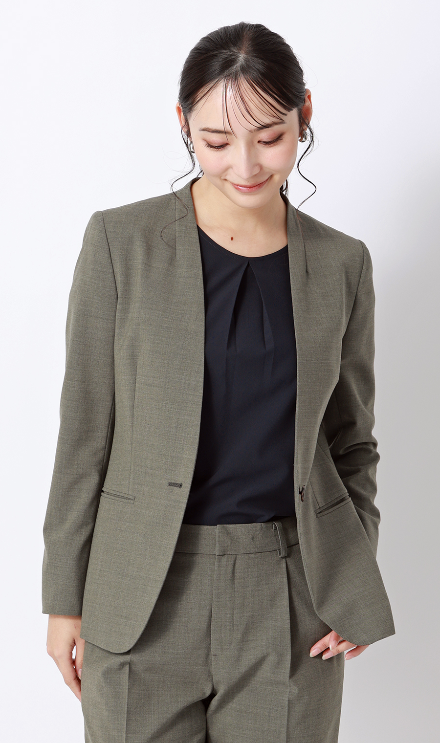 ■【みんなのブラウス】ゼロプレッシャーブラウス【クルーネック】【半袖】【WEB限定】 ネイビー S