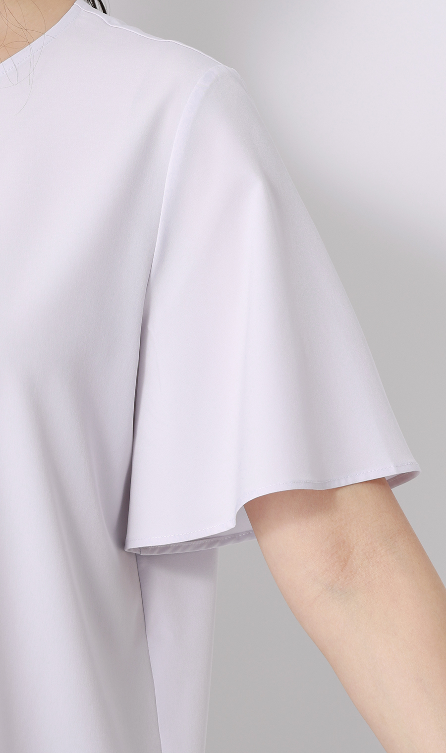 【みんなのブラウス】ゼロプレッシャーブラウス【クルーネック】【半袖】 ラベンダー S