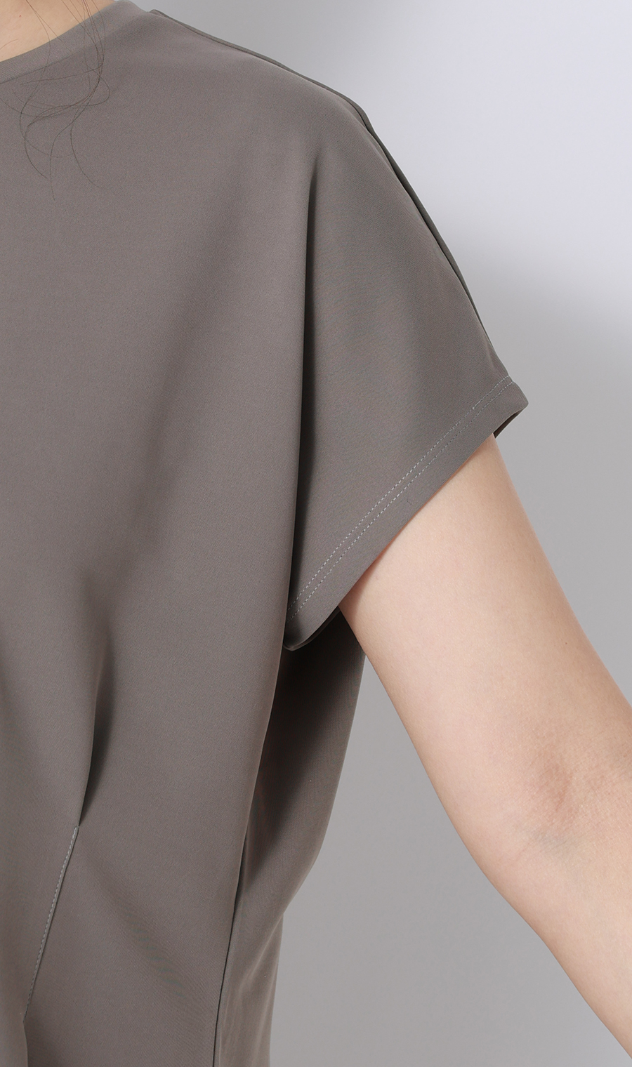 透けないカットソー【半袖】【ペプラム】【＃すご】 チャコール S