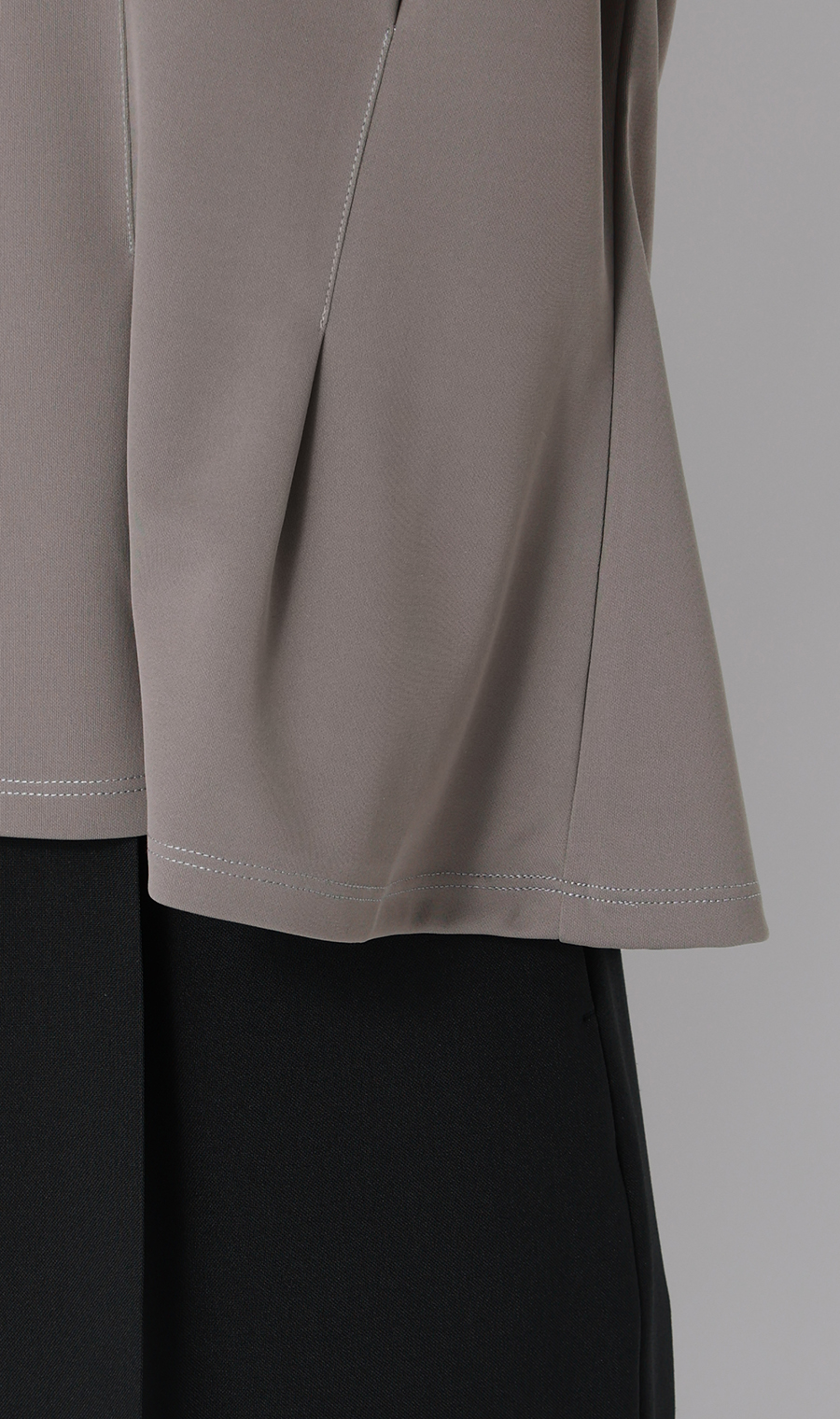 透けないカットソー【半袖】【ペプラム】【＃すご】 チャコール S