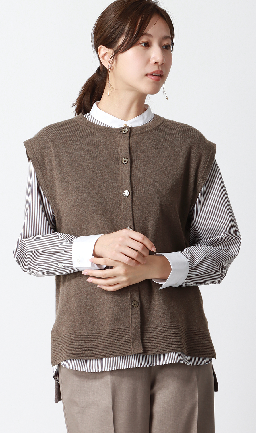 ニットジレ【ノースリーブ】 ブラウン M