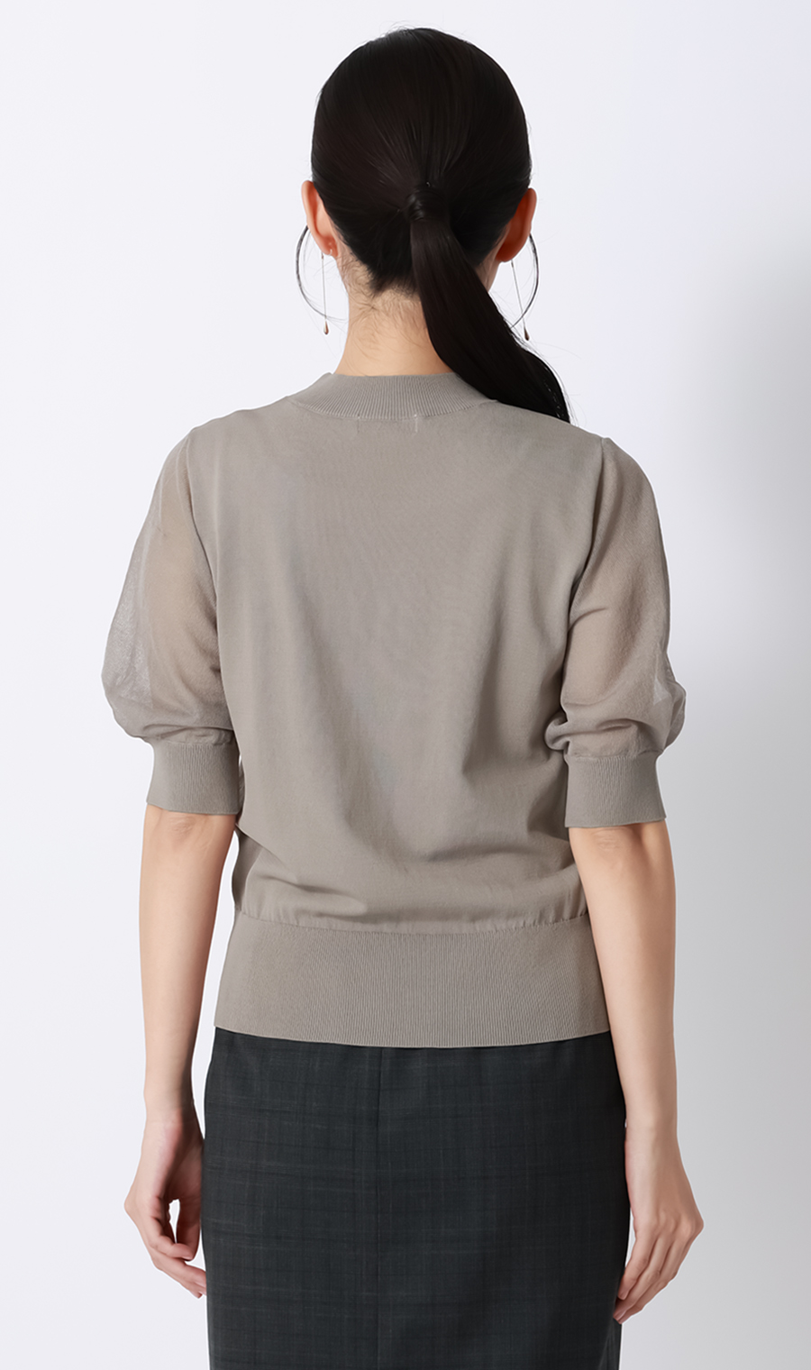 ハイネックシアースリーブニット【5分袖】【アンサンブル着用可】 グレージュ S