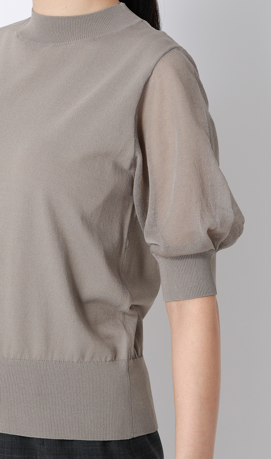 ハイネックシアースリーブニット【5分袖】【アンサンブル着用可】 グレージュ S