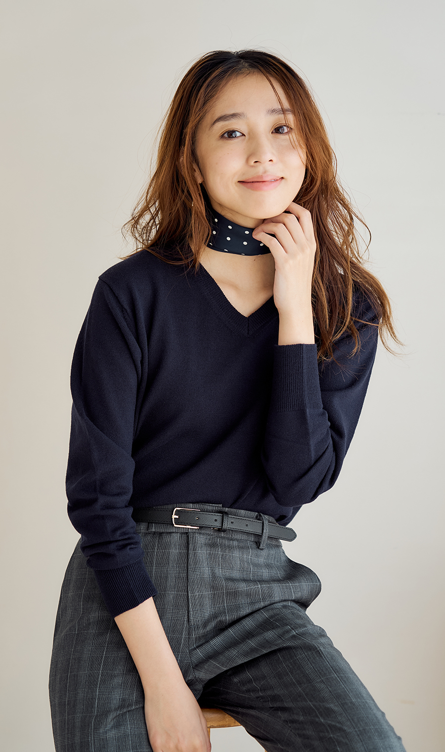 【毛球CLEAR針織】 V領平針織針織藏青色S