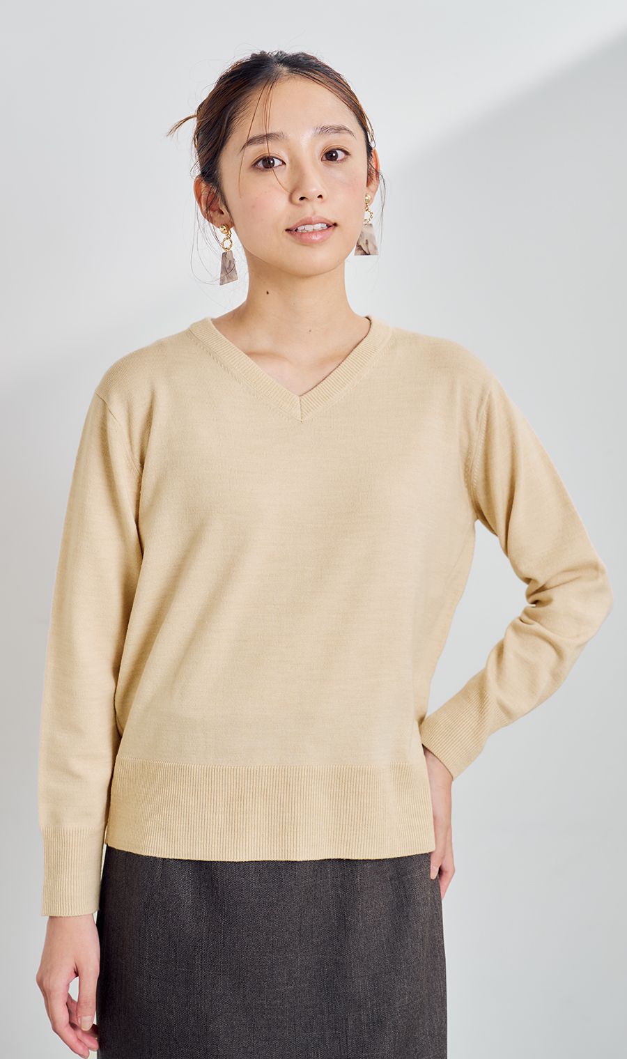 【毛玉CLEARニット】Vネック天竺ニット ベージュ S