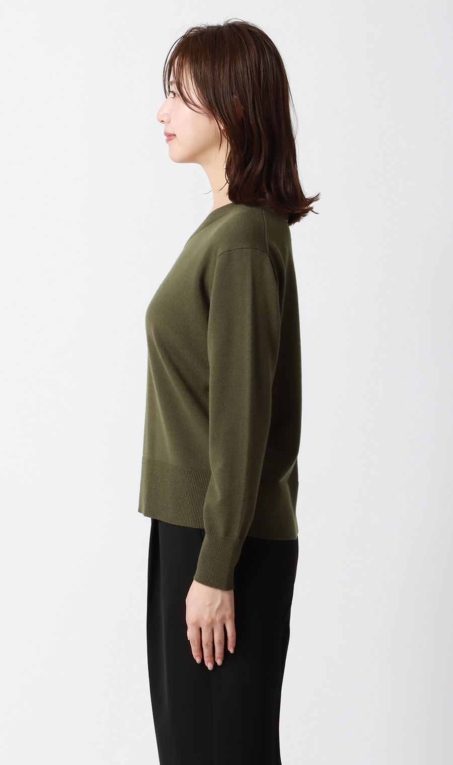 【毛球CLEAR針織】 V領平針織卡其色S