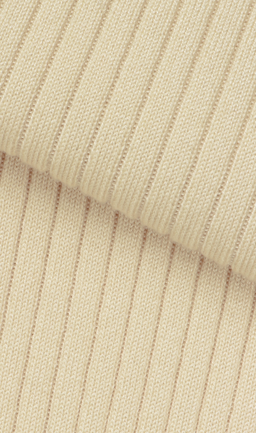 タートルネックニットプルオーバー《長袖》 ホワイト LL