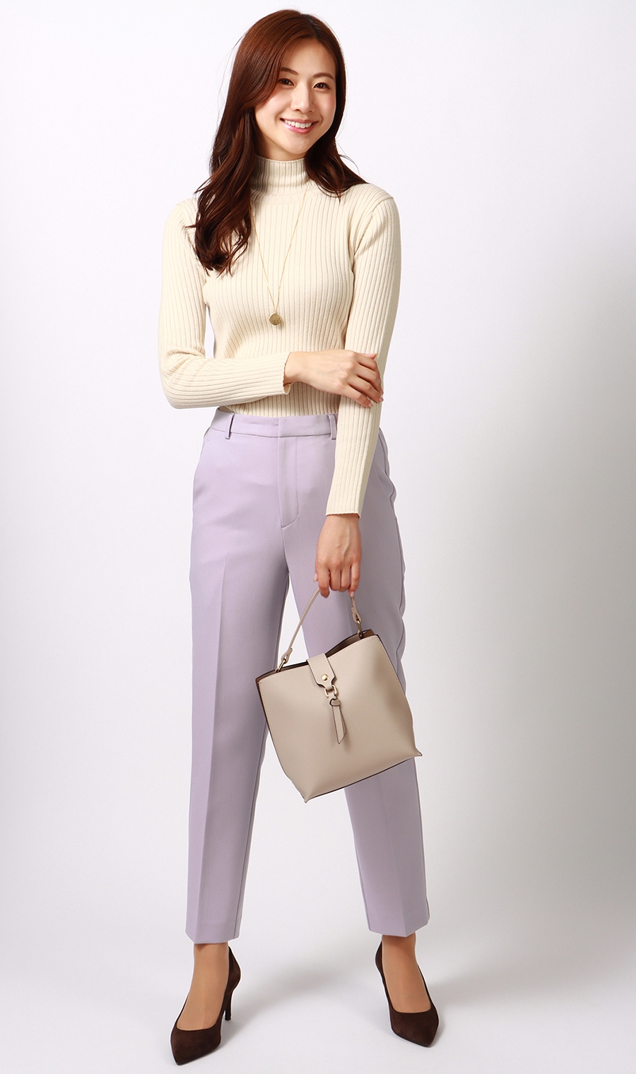 タートルネックニットプルオーバー《長袖》 ホワイト LL