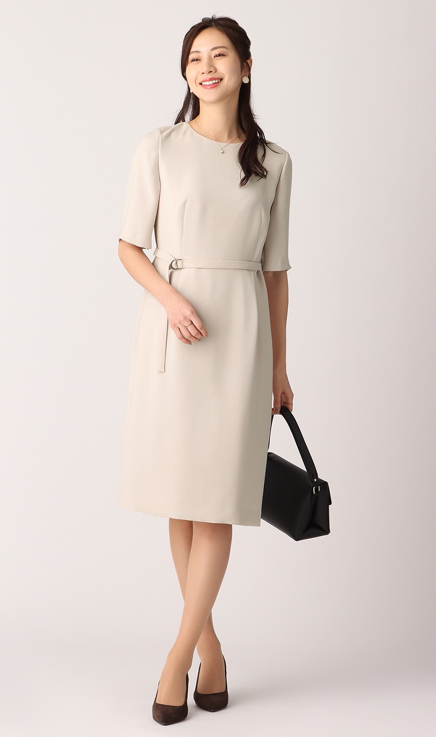 ワンピース《ベルト付き》《セットアップ着用可》 ベージュ M